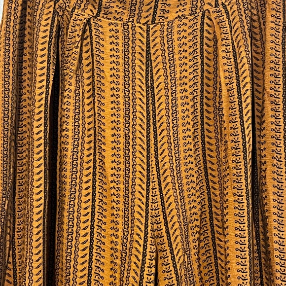 Bucket list Medium Tribal Orange and Black Wide Leg Paper Bag Pants - Picture 3 of 4